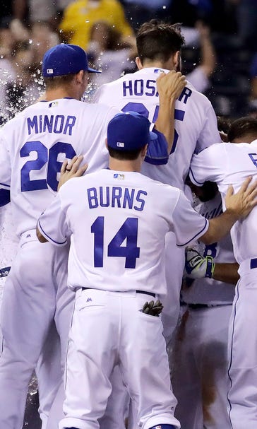 Moustakas hits walk-off homer as Royals mount massive comeback for the win